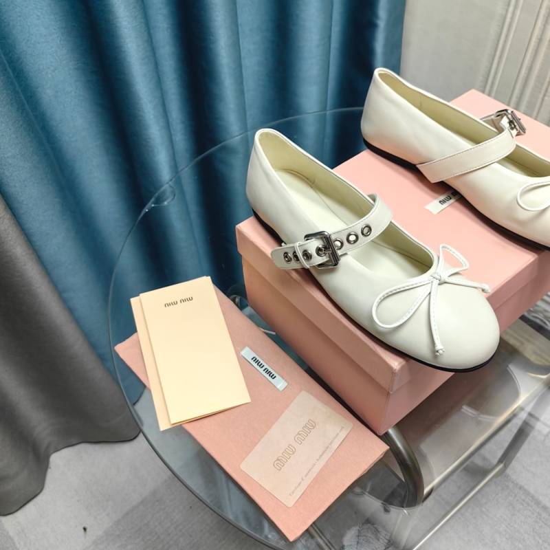 Miu Miu flat shoes